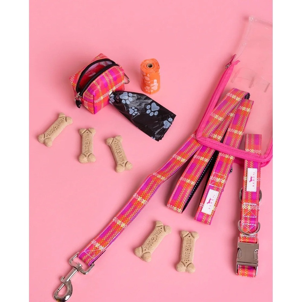 Dog Lover Gift Set" by SCOUT Bags Pink Red‎ Green  NWT MED up to 50lbs